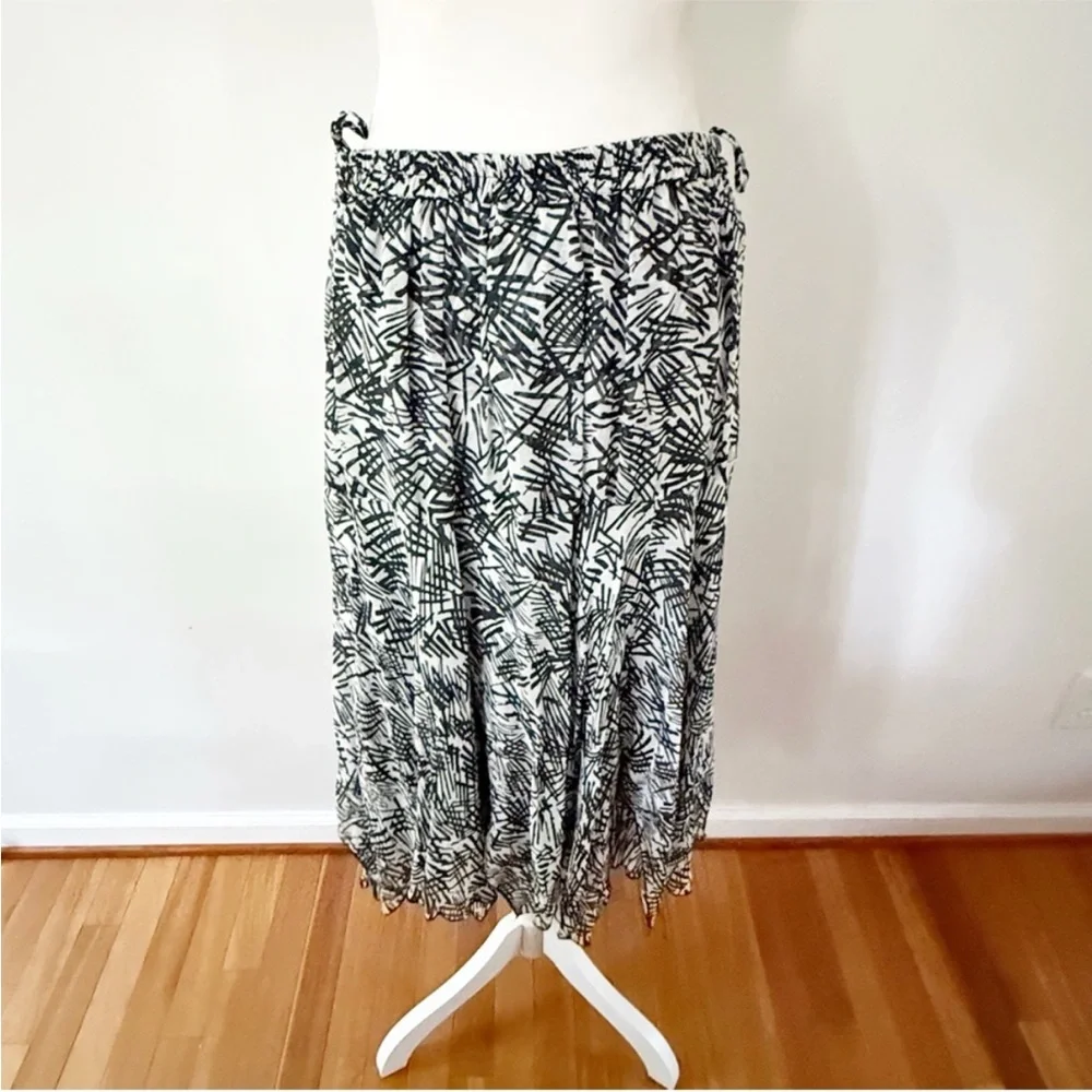 Vintage Women Y2K Sheer Asymmetrical Skirt Large Fairy Grunge Maximalist Retro